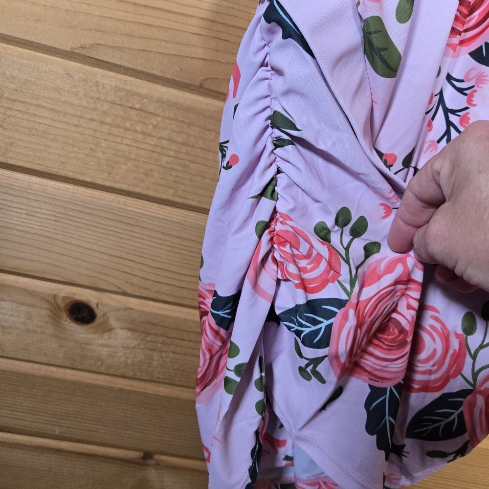 Floral Halter Neck One Piece Swimsuit - Picture 3 of 9